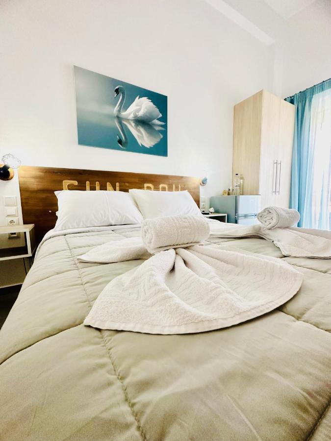 Sun Day Apartments&Rooms Artemida Extérieur photo
