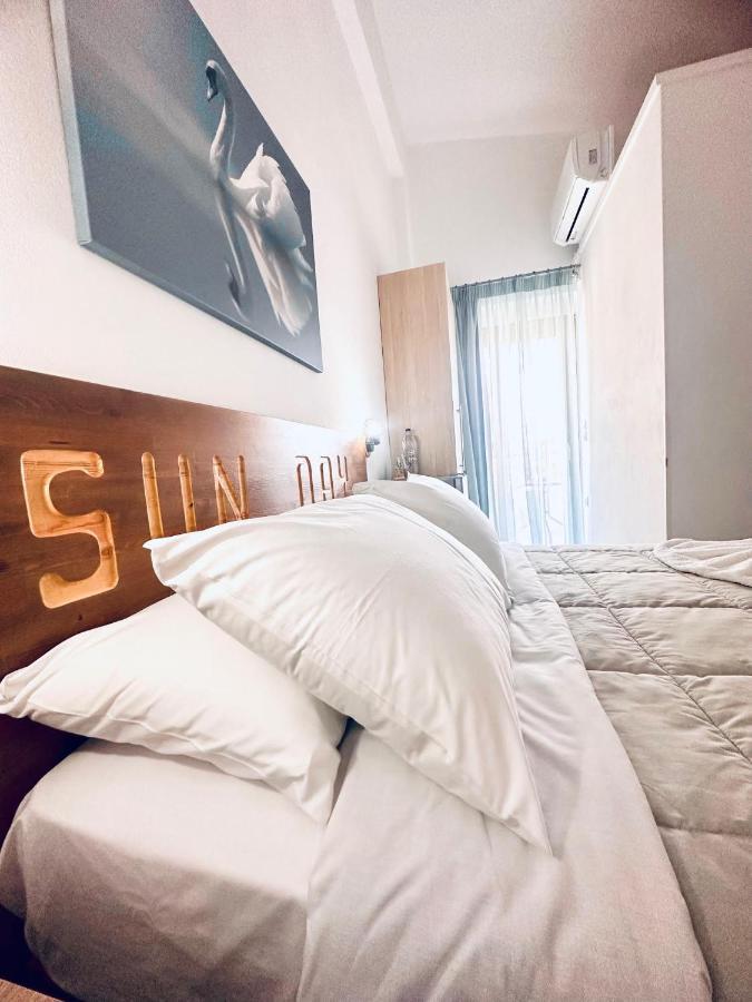 Sun Day Apartments&Rooms Artemida Extérieur photo