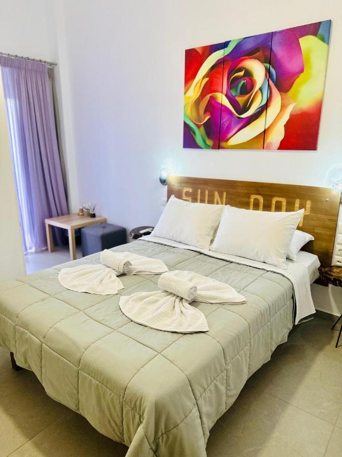 Sun Day Apartments&Rooms Artemida Extérieur photo