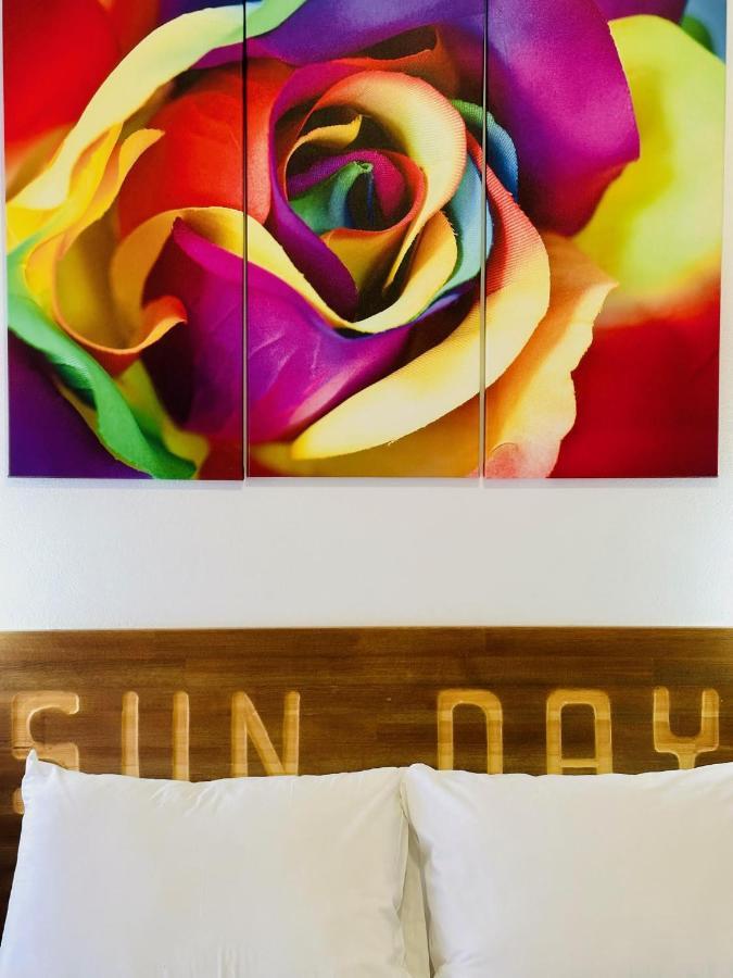 Sun Day Apartments&Rooms Artemida Extérieur photo