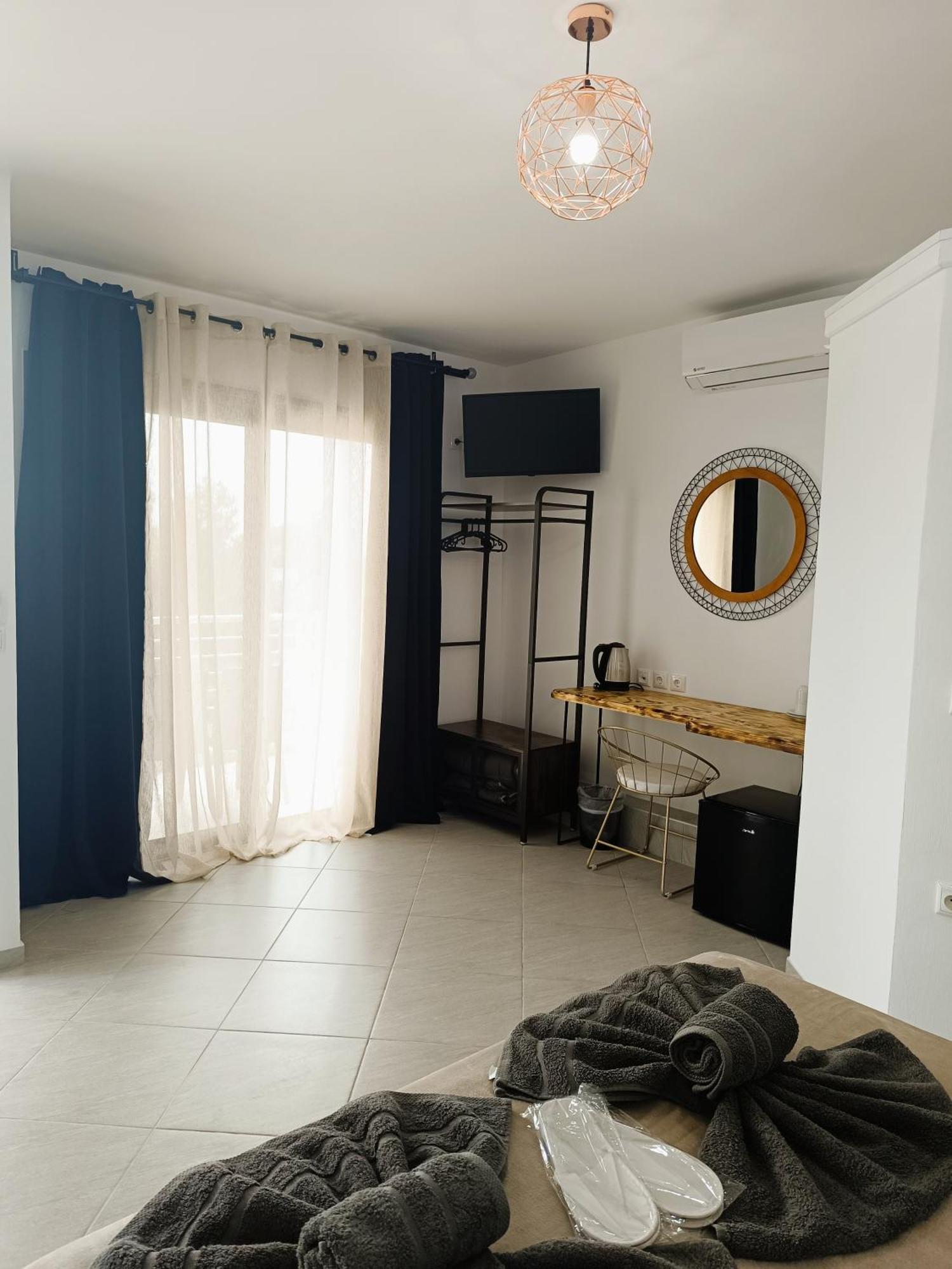 Sun Day Apartments&Rooms Artemida Extérieur photo